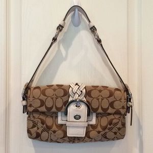Coach Signature C Shoulder Bag White/Tan